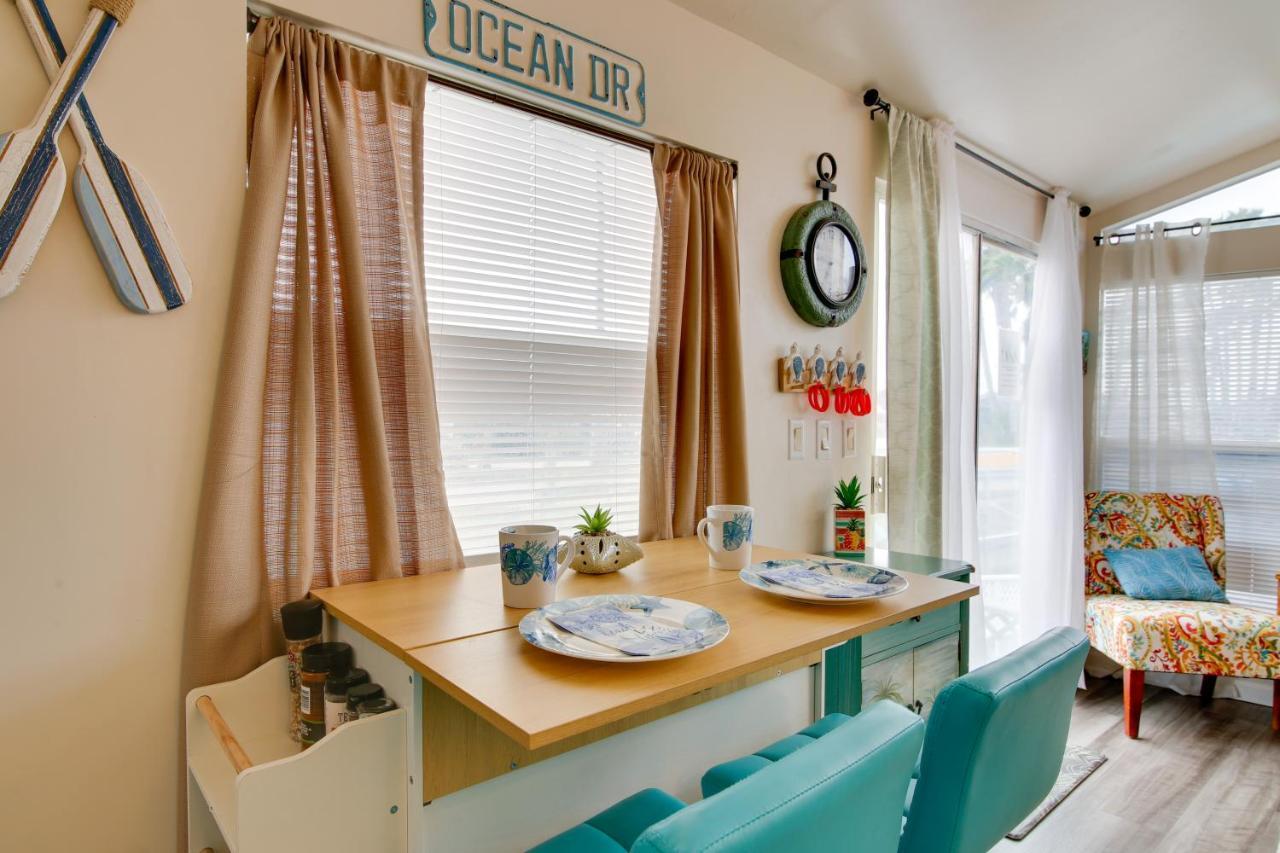 Cozy Waterfront Port Isabel Cottage With Deck! 외부 사진
