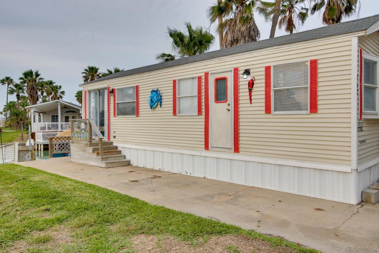 Cozy Waterfront Port Isabel Cottage With Deck! 외부 사진