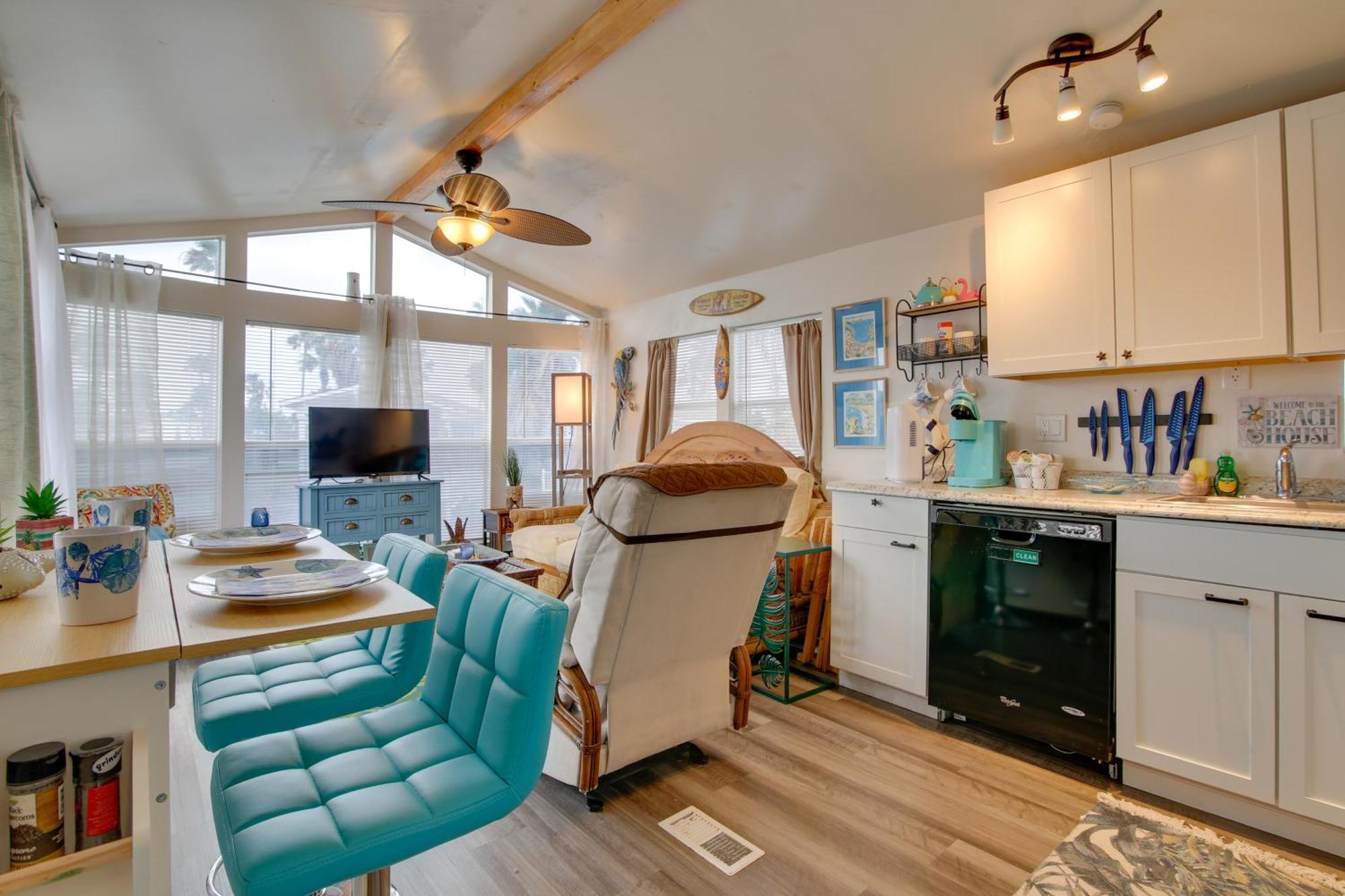Cozy Waterfront Port Isabel Cottage With Deck! 외부 사진